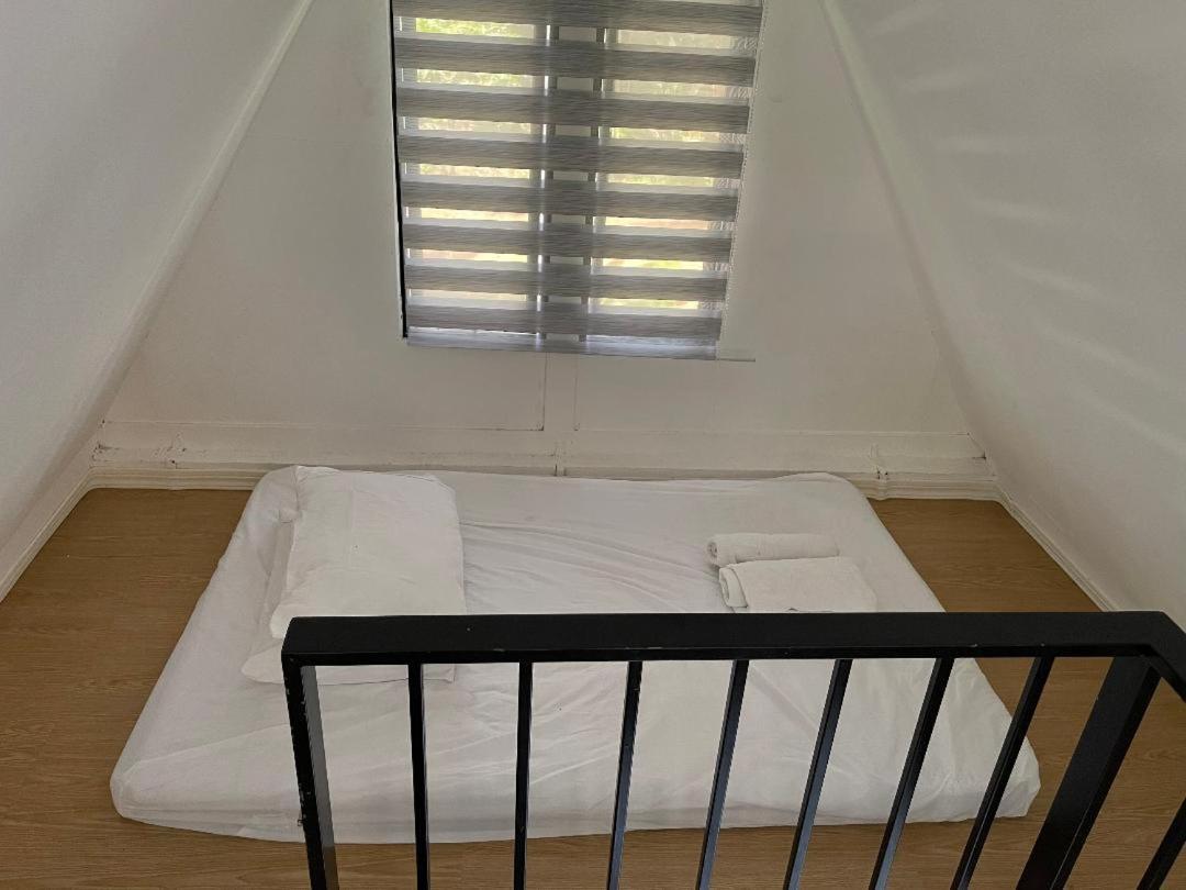 Catarman  Seaside Traveler'S Inn By Camiguin Island Home מראה חיצוני תמונה