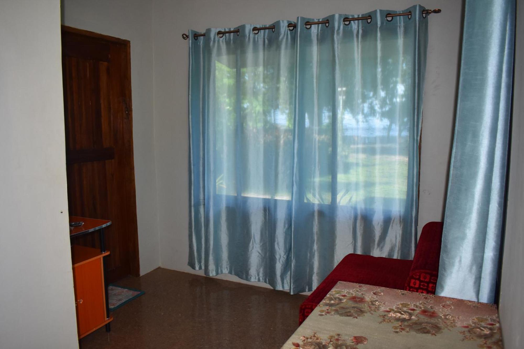 Catarman  Seaside Traveler'S Inn By Camiguin Island Home מראה חיצוני תמונה