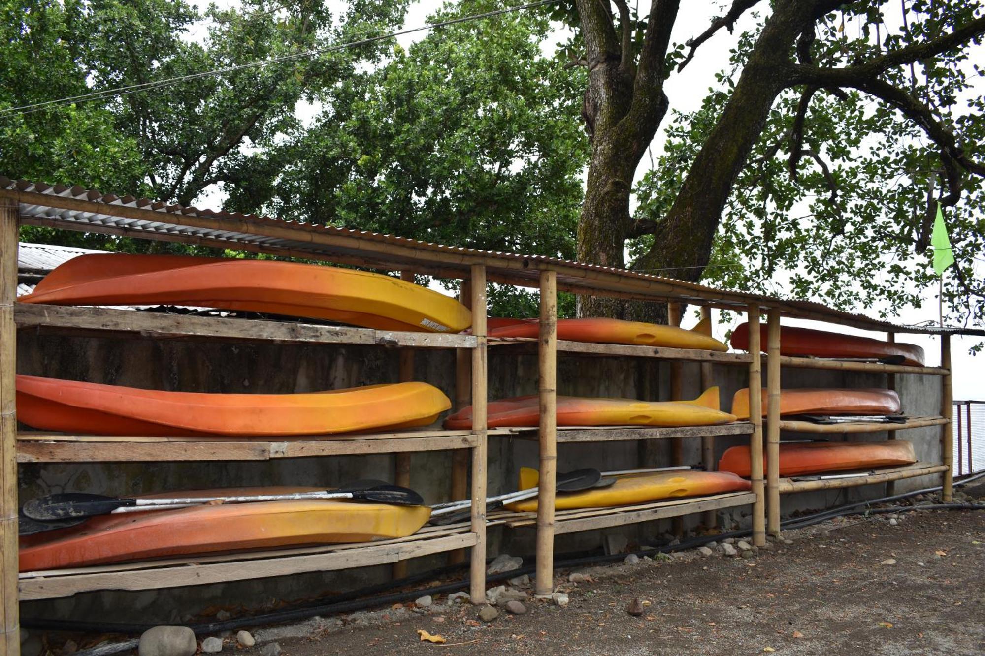 Catarman  Seaside Traveler'S Inn By Camiguin Island Home מראה חיצוני תמונה